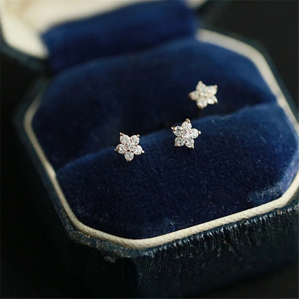 Sterling silver diamond earrings - Picture 2 of 5